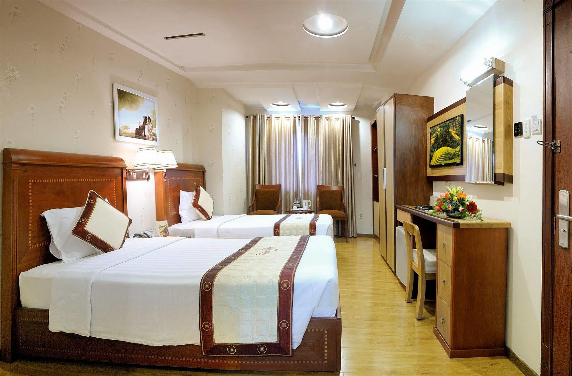 Elios Hotel Thành Pho Ho Chí Minh Esterno foto